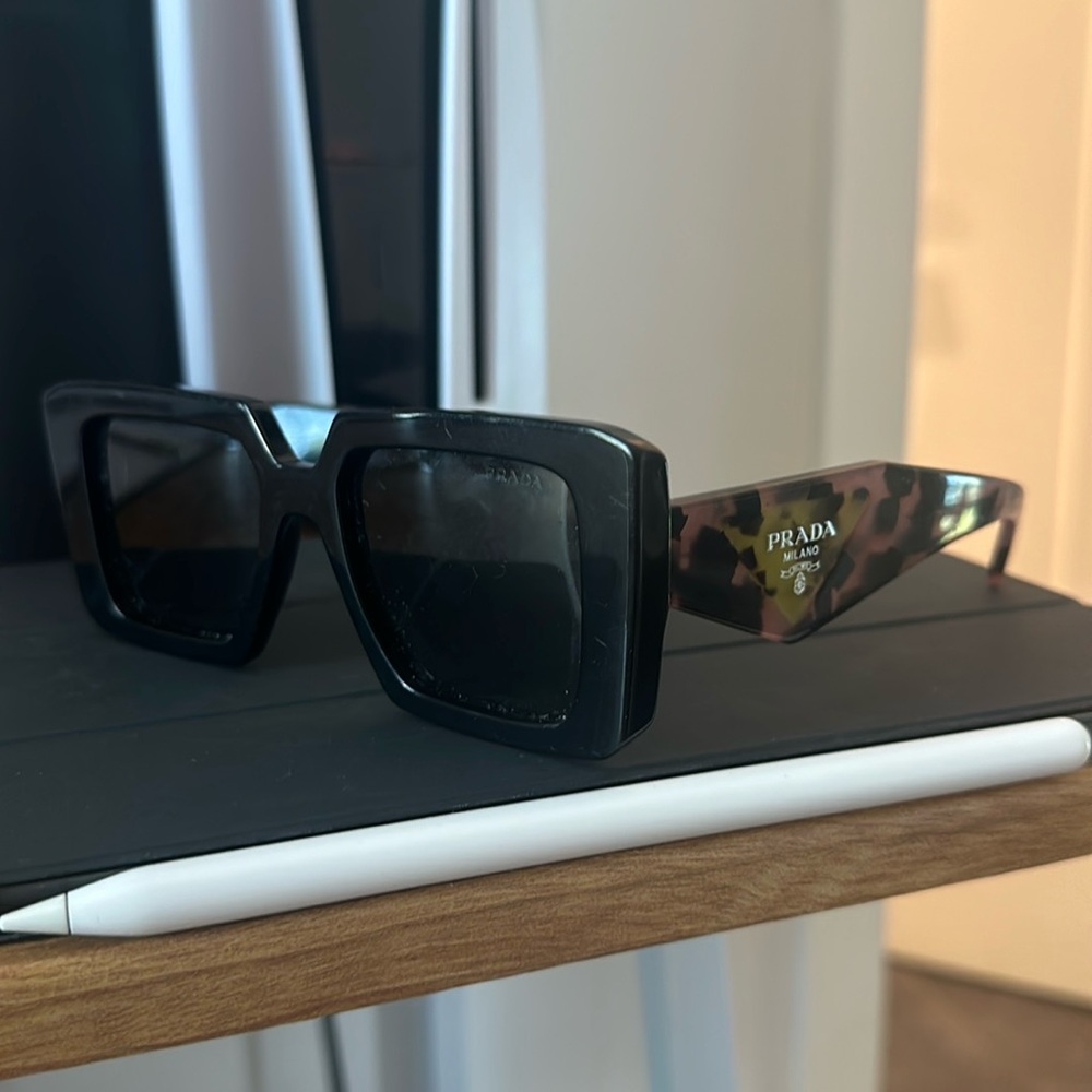 PRADA Sunglasses PR 23YS